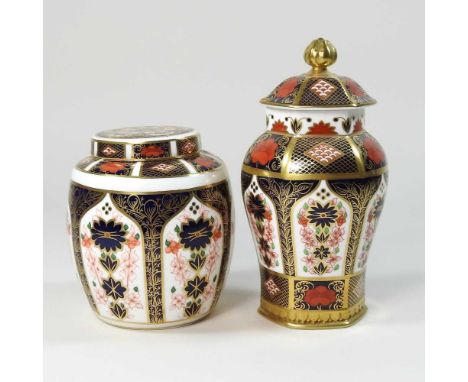 A Royal Crown Derby 'Old Imari' pattern ginger jar and cover, boxed, together with another smaller, both with printed marks t