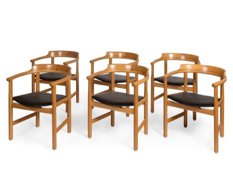 HANS J. WEGNER (Tønder, Denmark, 1914 - 2007).Set of six PP52 chairs.Oak wood frame, with cognac coloured leather upholstered