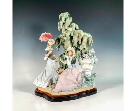 Glossy finish; Lladro backstamp. This item has a base included. Base measures: 14.75"L x 11.25"W x 1.25"H. Artist: Salvador D
