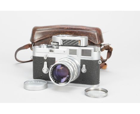 A Leica M3 Single Stroke Camera, chrome, serial no. 990933, 1960, self-timer, shutter working but capping at highest speed, f