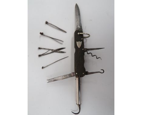 Early 20th Century “Army &amp; Navy” Sportsman’s Utility Knifecheckered horn slab grips, one side with white metal.  Shield e