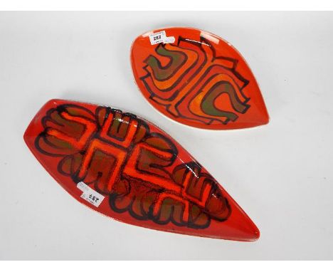 Poole Pottery - Two Delphis dishes comprising a Spear dish, shape 82 and Teardrop dish, shape 91, largest 43 cm across. [2]