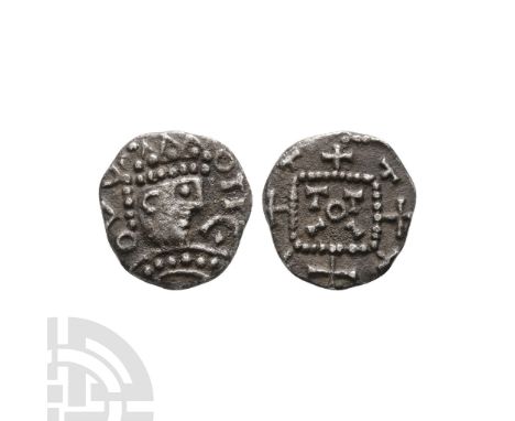 680-710 A.D. Obv: profile bust right with TIC before. Rev: standard with TOTTI within and symbols around.&nbsp;Very fine with