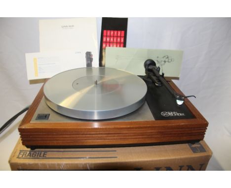 A high end and highly sought after British reference transcription turntable - boxed and in excellent condition - the Linn So