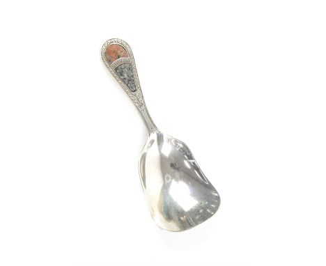 Agate stone inlaid silver caddy spoon by JC and S, Birmingham 1923.
