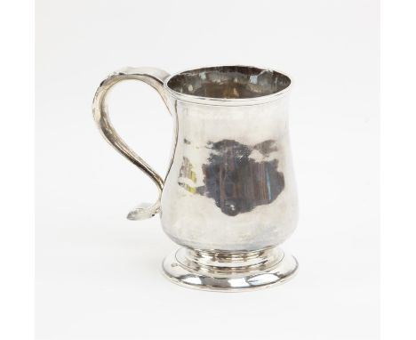George II silver mug with S scroll handle, on round foot, by John Langlands I, Newcastle, 1759, 10.4oz, 324g,Condition Report
