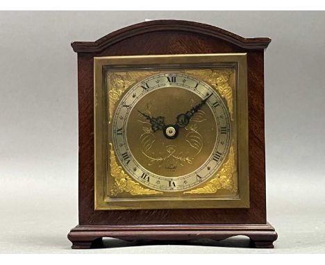 by Elliot, along with a mahogany mantel clockclock by Elliot 15cm highQty: 2