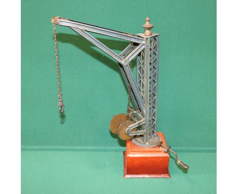 Marklin, Early 20th century metal and tinplate railway chain operated crane. Finished in blue grey with a cube shaped red bas