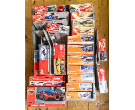 20 Airfix Kits. Scales 1:43/1:72- 9x Starter Sets series including 2x Bugatti Chiron, Jaguar E Type, Volkswagen Beetle, Maser