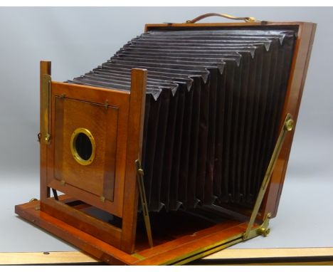 Large Victorian mahogany & brass Plate camera, with Taylor Taylor & Hobson No.7953 lens stamped, Cooke Lens, H D Taylor's Pat