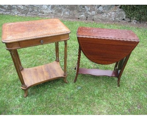 An Edwardian drop leaf occasional table, the legs united by a shelf, max length 32ins x 24ins x height 26.5ins together with 