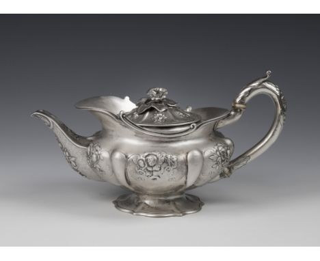 A good William IV silver teapotBenjamin Smith, London 1832, inscribed 'B. Smith, Duke St Linn Inn Fields' to base, of squat l