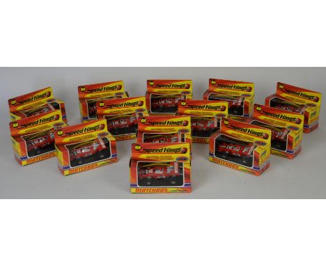 37 x MATCHBOX SPEED KINGS OLD STOCK. A box of 1970s MATCHBOX SPEED KINGS K-35 Flame Out Lightning F1 style racing cars (37)Co