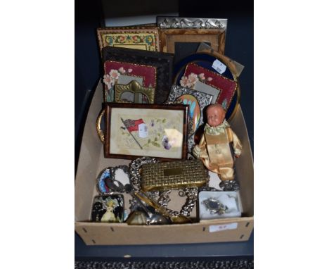 A selection of small collectables and curios including compact souvineers and picture frames
