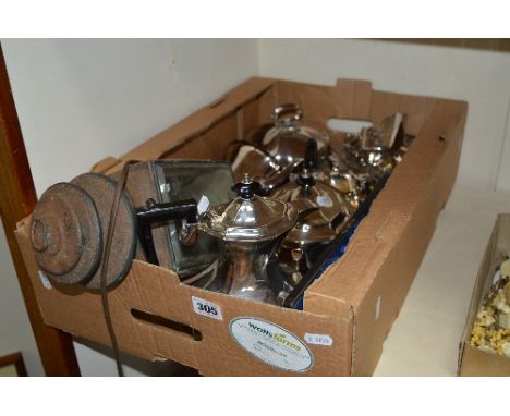 A BOX OF MISCELLANEOUS PLATEDWARE, and carriage lamp