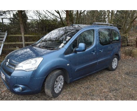 A 2008 CITREON BERLINGO M-SPVTR Hdi90 CAR IN METALLIC BLUE, one previous owner, Reg BT08 YLD, mileage shown 58237, comprehens