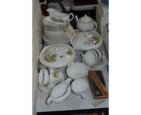 MYOTTS CHINA-LYKES DINNERWARES, hunting scenes (47) and boxed Rolls Razor