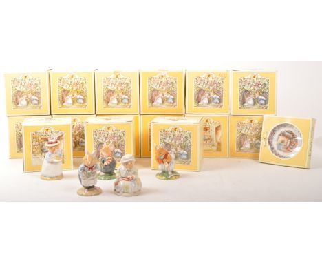 Brambly Hedge - Royal Doulton - A collection of sixteen Royal Doulton Brambly Hedge ceramic figures. The collection to includ