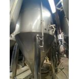 2016 Allied Beverage Tank (ABT) 120BBL Fermenter s/n FV1600, Approx Dims: 7ft-6in OD | Rig Fee $3150