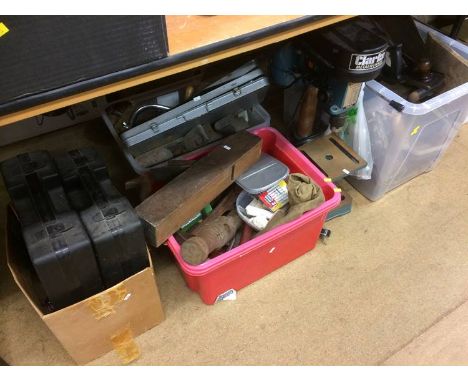 Large quantity of tools
