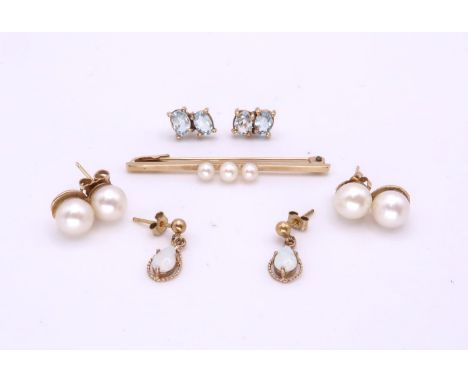 A 9ct gold pearl set bar brooch, and earrings, a pair of aquamarine earrings ans a pair set with white opal, weight all toget