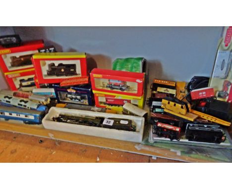 Hornby Collection Club engine and rolling stock, Lima King Henry V loco and others, inc. large quantity of goods wagons etc.