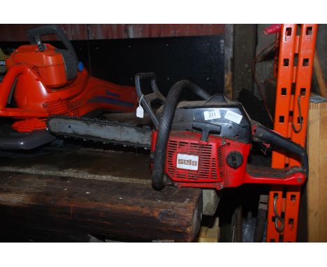 A Solo 647 Chainsaw, safety brake working, good compression, chain in good condition, 14'' cutter bar.