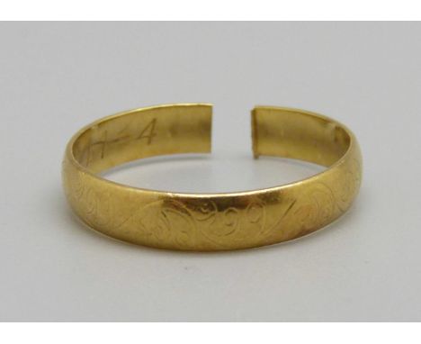 An 18ct gold ring, a/f, 2.3g 