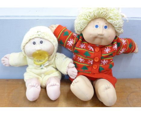 Two Cabbage Patch dolls, 1982