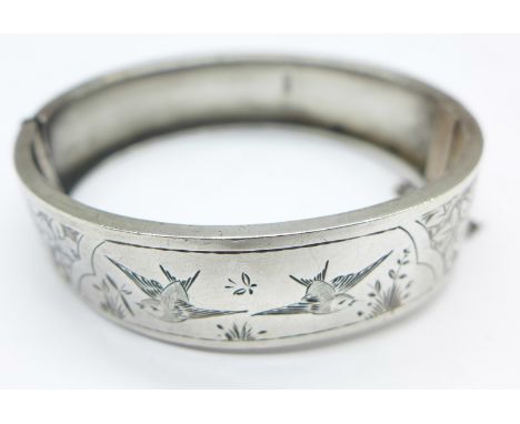 A Victorian silver bangle, Birmingham 1896