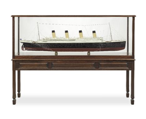 A Fine Scale Model Of The White Star Liner S.S. 'Titanic', English, Modern,the maroon and black painted hull with three bronz