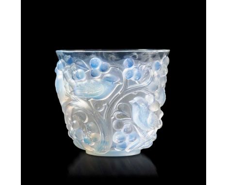 ‡ René Lalique (French 1860-1945) AVALLON VASE, NO. 986 designed 1927opalescentwheel-engraved R. LALIQUE FRANCEDimensions:15c