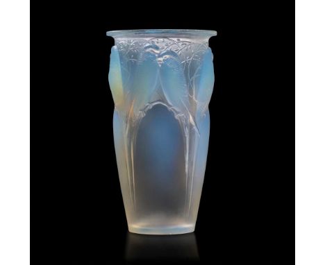 ‡ René Lalique (French 1860-1945) CEYLAN VASE, NO. 905 designed 1924opalescentwheel-engraved R. LALIQUEDimensions:24cm (9 1/2