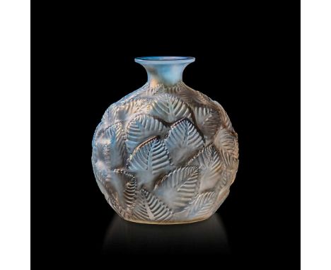 ‡ René Lalique (French 1860-1945) ORMEAUX VASE, NO. 984 designed 1926cased opalescent and grey stainedintaglio R. LALIQUE, en