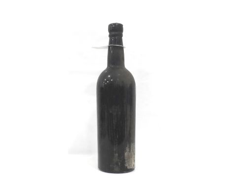 CROFT 1955 VINTAGE PORT
A bottle of what is believed to be a bottle of Croft 1955 Vintage Port.  No label.  The capsule has b