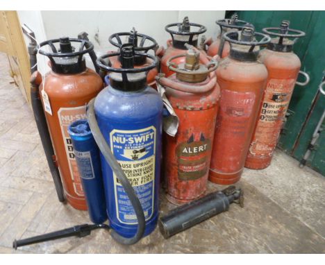 Vintage fire extinguishers - Nu-Swift etc (10) 