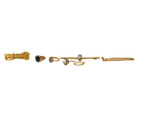 A 9 carat gold bloodstone signet ring, finger size L; a 9 carat gold golf club brooch, length 5.5cm; a diamond cluster ring, 