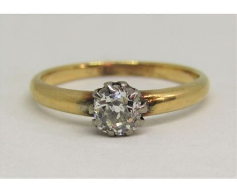 18ct claw set old cut diamond solitaire ring, stone 0.50cts approx, size N, 2.5g
