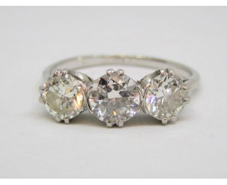 Good quality early 20th century platinum three stone diamond ring, centre stone 0.75cts approx, each outer stone 0.50cts appr