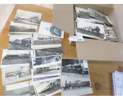 Postcards : Railway cards in box x430 good mixed/vintage lots RP's etc - nice collection