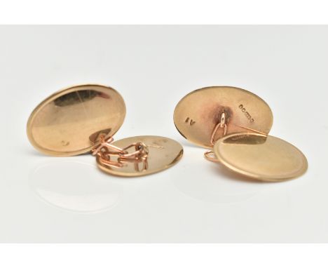 A PAIR OF 9CT GOLD CUFFLINKS, oval polished cufflinks, chain linked, hallmarked 9ct Birmingham 1923, approximate gross weight