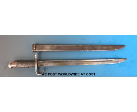 A Japanese model 1897 type 30 Arisaka sword bayonet, in scabbard, 39cm blade