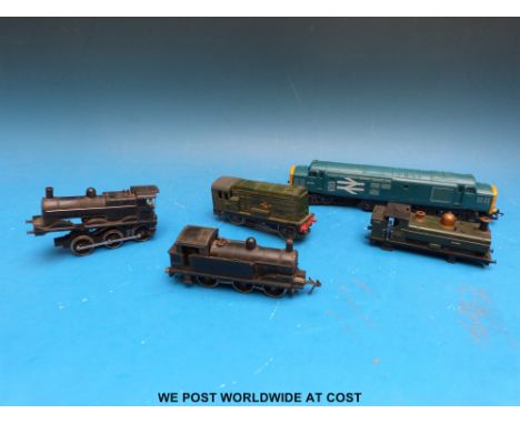 A Type 37 1970's Hornby locomotive, two Hornby Dublo engine 'tops' including a 5700 with driver, a 13012 diesel shunter toget