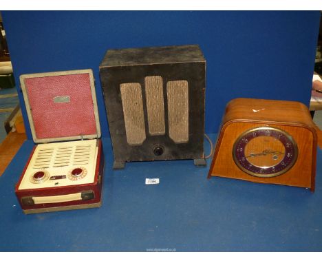 An old electric radio in wooden case, Vidor 'Lady Margaret' radio and Smiths Enfield mantle clock, a/f.