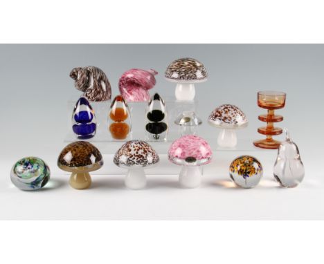 A group of Wedgwood glass items to include; two shells, six mushrooms, five paperweights, pear paperweight and two tier Sheri