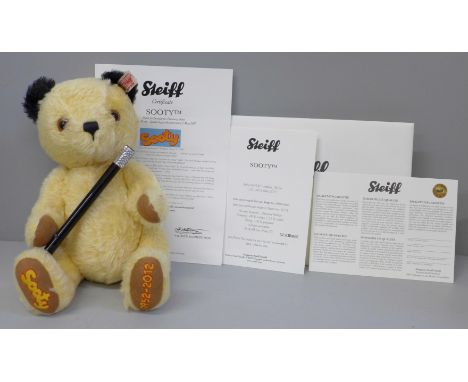 A limited edition Steiff Sooty with certificate 