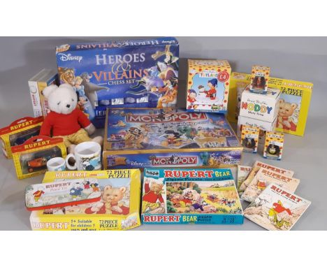 A mixed collection of toys and games including Disney Monopoly, Disney 'Heroes &amp; Villains' Chess Set, boxed Noddy figurin