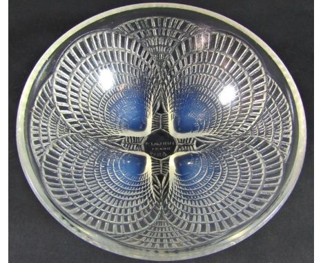 A small Lalique Coquilles opalescent glass bowl, engraved R Lalique France No 3204 to the base, 13cm diam. 