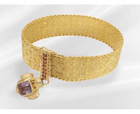 Armband: interessantes, ehemals teures und hochwertiges vintage Designer-Armband in 18K Gold: Ca. 22,5cm lang, ca. 70,5g, 18K