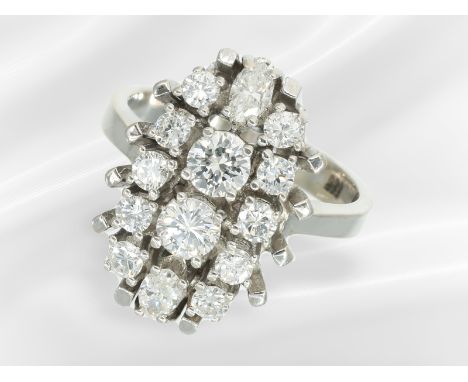 Ring: solider vintage Weißgoldring, besetzt mit Diamanten und Brillanten, insg. ca. 1,3ct: Ca. Ø17mm, RG54, ca. 8,3g, 14K Wei